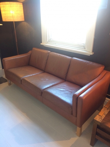Danish Mid Century 3-seater tan leather sofa.